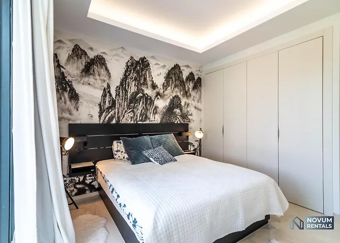 Remarkable 5-bdrm - Heated Pool & Gym Естепона