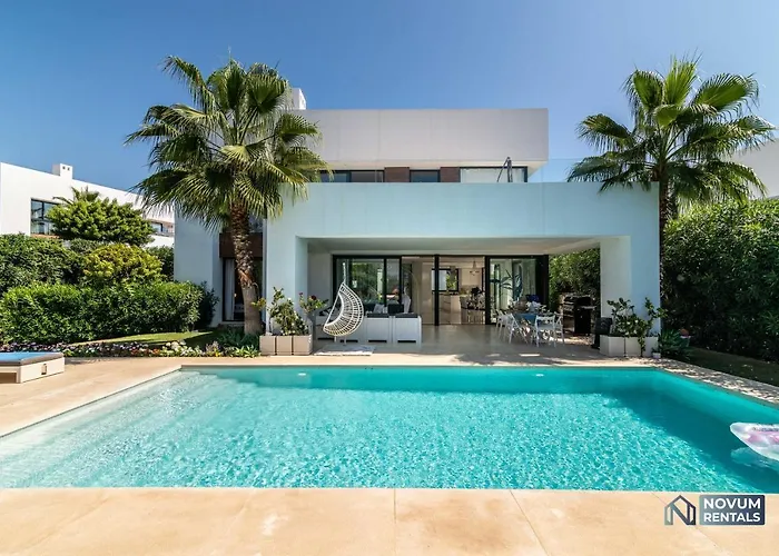 Remarkable 5-bdrm - Heated Pool & Gym * Естепона